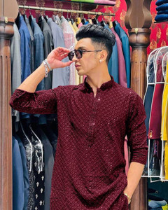 TRADITIONAL ANDAAZ Men Self Design Straight Kurta