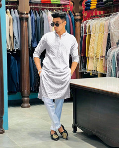 romj Men Chikan Embroidery Straight Kurta