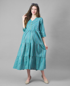 Negen Women Printed Flared Kurta
