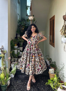 THE KAVYAHI FASHION Women Maxi Multicolor Full Length Dress