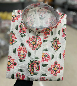 Lazzly Women Printed Straight Kurta
