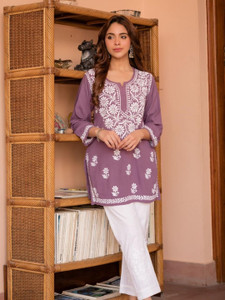 BNCOLLECTION Women Embroidered Straight Kurta