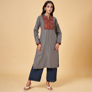 Rangmanch by Pantaloons Women Self Design Straight Kurta