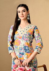 PHYSIL Women Floral Print, Embroidered Straight Kurta