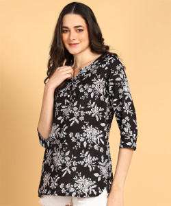 Satvik fashion Women Printed Straight Kurta