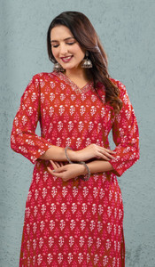 Blushwork Women Printed Straight Kurta