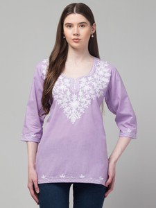 CROWNKING Women Embroidered Straight Kurta