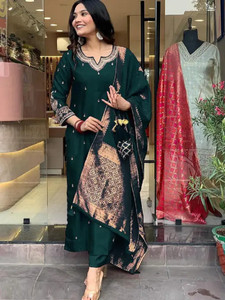 PRIPA8 Embroidered Kurta, Trouser/Pant & Dupatta Set