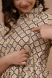 UR7 Women Printed Anarkali Kurta