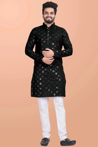 shreeram Men Embroidered Straight Kurta