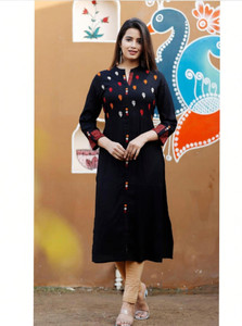 VEERANSU Women Embroidered Straight Kurta