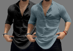COMBRAIDED Men Solid Straight Kurta