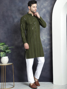 Jompers Men Embroidered Straight Kurta