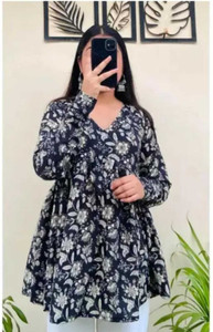 करवासारा कम्फर्टवियर महिलाओं के लिए कैजुअल प्रिंटेड काला टॉप