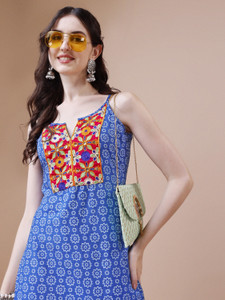 Youthnic Women Patchwork Straight Kurta