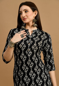 Glowworld Women Printed Straight Kurta