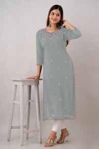 Kapadia Women Embroidered Straight Kurta