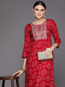 Percy Women Printed Straight Kurta