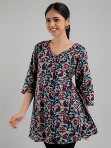 Feranoid Retail Women Printed A-line Kurta
