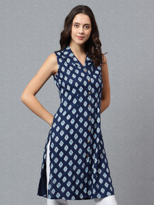 BluGrass Women Floral Print Frontslit Kurta