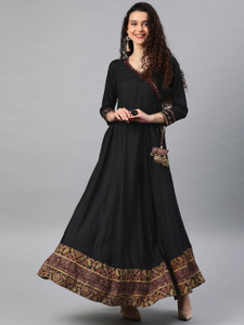 Yash Gallery Women Printed Anarkali Kurta