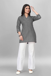 MANTRA DESIGNER Women Printed, Striped Straight Kurta