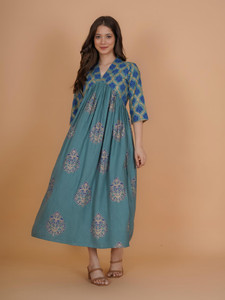 INDIANIC Women Fit and Flare Green Maxi/Full Length Dress