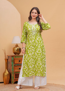 Wiltron Women Printed Straight Kurta