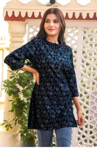 Vinod Enterprises Women Colorblock A-line Kurta