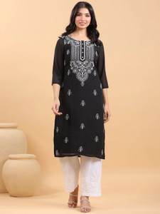 Janasya Women Embroidered Straight Kurta