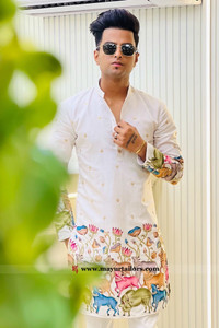 DIAMOND CLUSTER Men Printed Straight Kurta