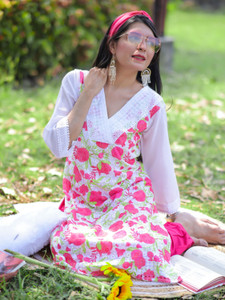 Youthnic Women Floral Print Straight Kurta