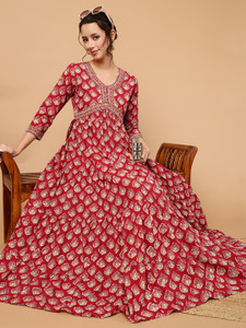 Women Click Women Floral Print Flared Kurta