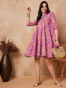 UGMAZ Women Printed Flared Kurta