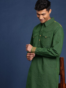 Taavi Men Striped Straight Kurta