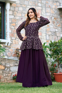 GRISHU COLLECTION Women Embroidered Flared Kurta
