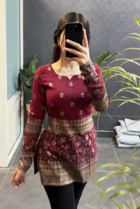 Pingaksh Women Printed Straight Kurta