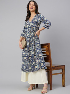 Janasya Women Floral Print Flared Kurta
