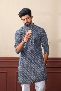 Koshin Men Printed Straight Kurta