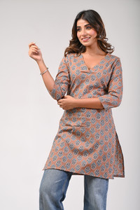 LabelAdrija Women Block Print Ethnic Dress Kurta