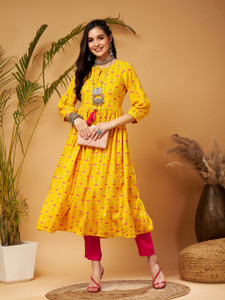 Shae by SASSAFRAS Women Printed Flared Kurta