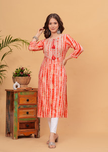 BKApparels Women Printed Straight Kurta