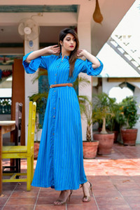 KETAKI FASHION Women Striped Frontslit Kurta