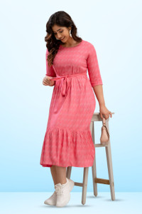 Vnyashri Women Printed Flared Kurta