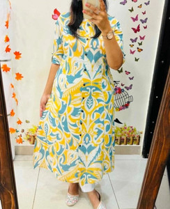 JP AVNIFASHION Women Printed Trail Cut Kurta