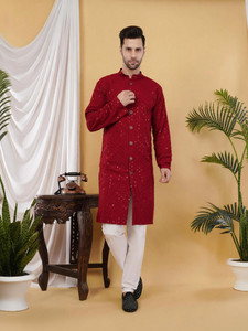 ADHIRAJAN Men Chikan Embroidery Straight Kurta