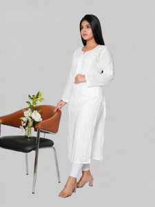 RANGAA NAWAAB Women Chikan Embroidery, Embroidered Straight Kurta