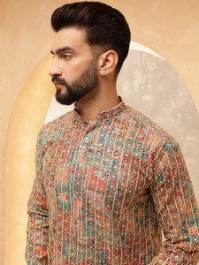 SOJANYA Men Embroidered Straight Kurta