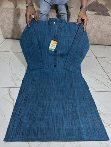AA ENTERPRISES Women Self Design Straight Kurta
