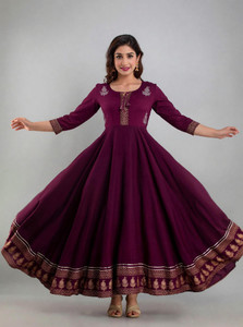 Style N Trend Women Embroidered Anarkali Kurta
